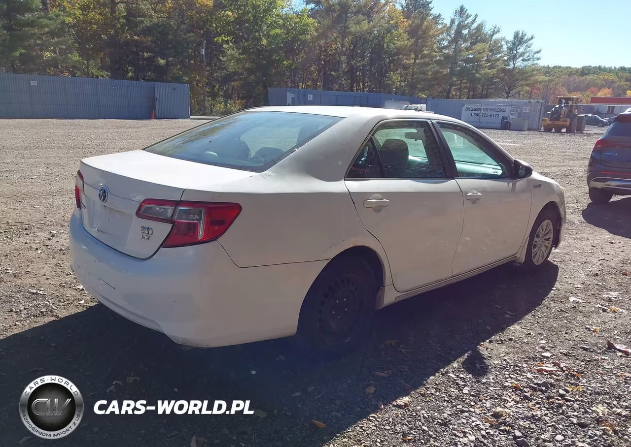 2012 Toyota Camry Hybrid Le VIN:4T1BD1FK4CU037802 - 4