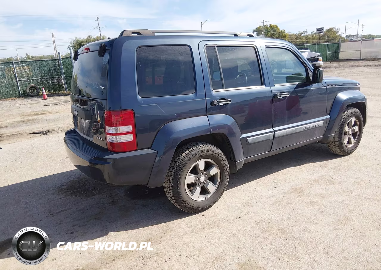 2008 Jeep Liberty Sport VIN:1J8GN28K88W273383 - 4