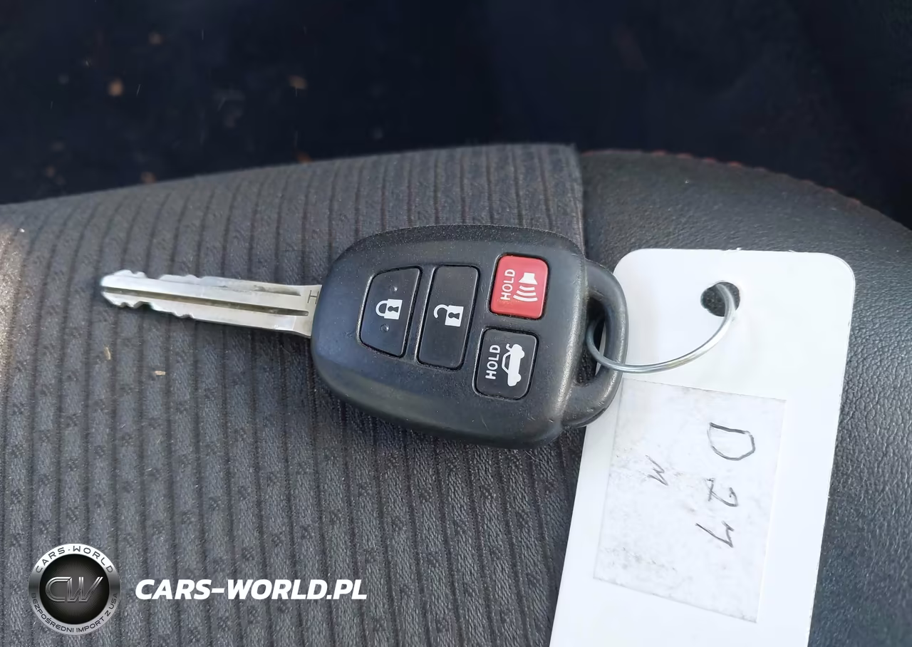 2017 Toyota Camry Se VIN:4T1BF1FK3HU776855 - 11