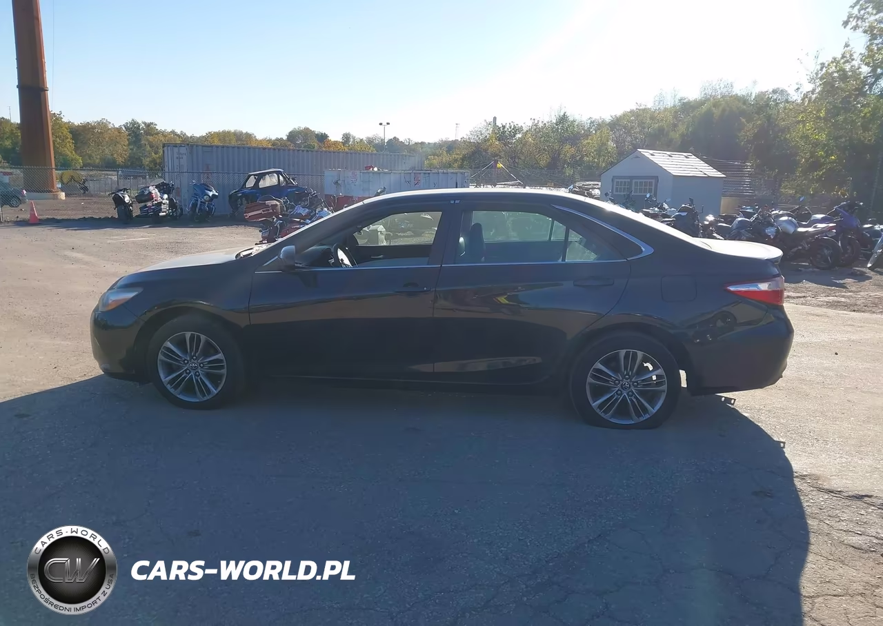 2017 Toyota Camry Se VIN:4T1BF1FK3HU776855 - 14