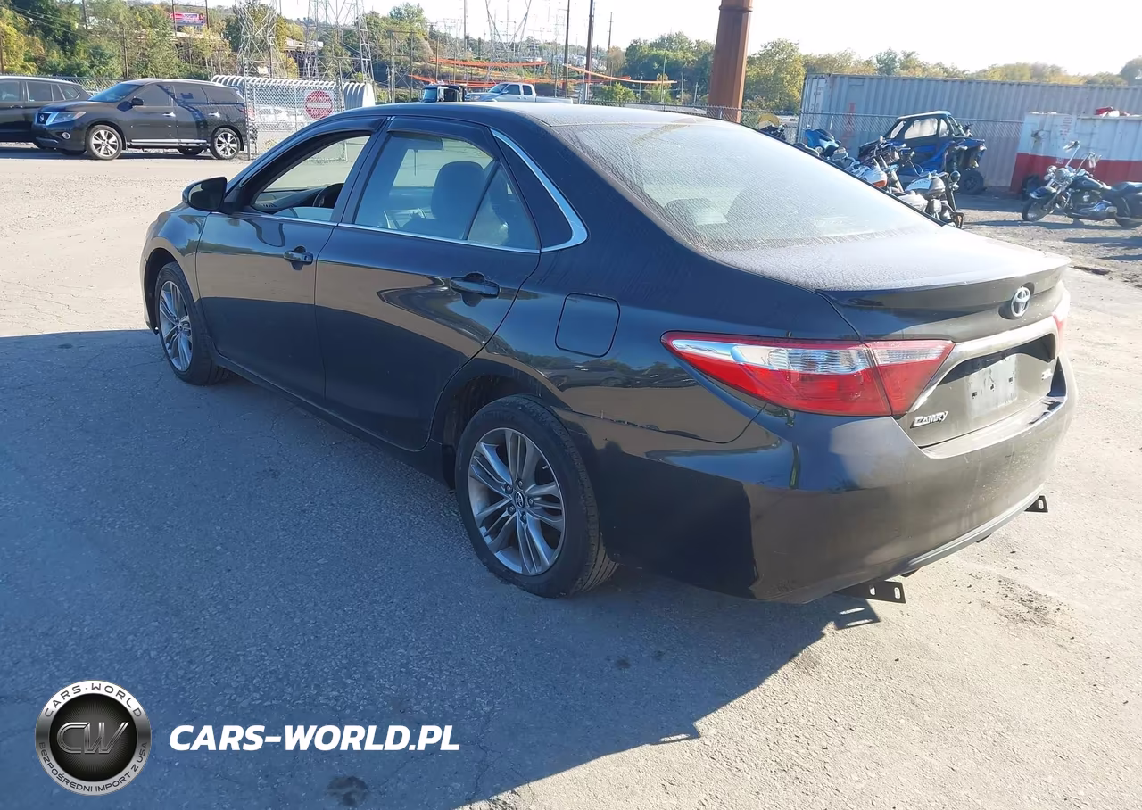 2017 Toyota Camry Se VIN:4T1BF1FK3HU776855 - 3