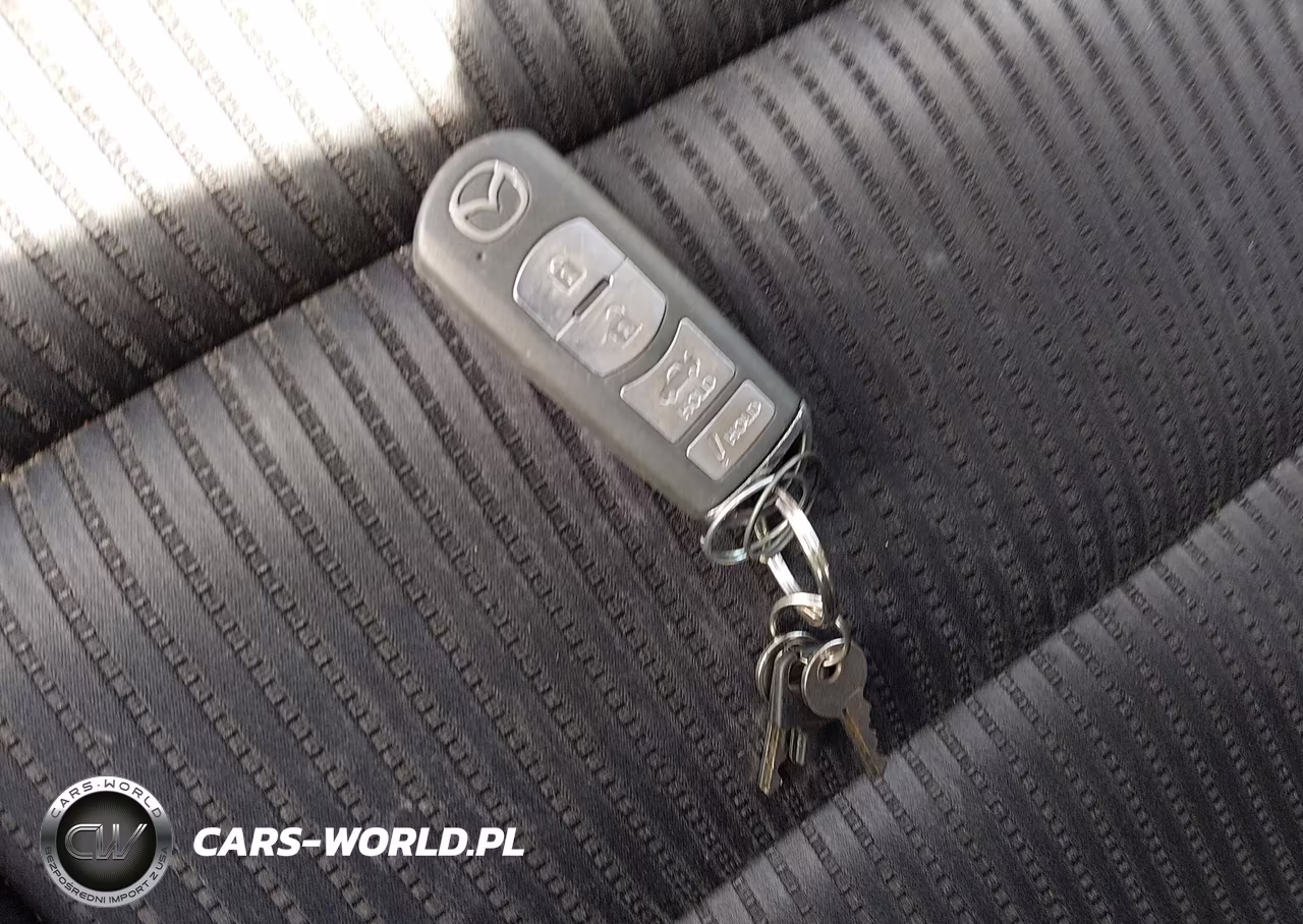 2015 Mazda Mazda6 I Sport VIN:JM1GJ1U58F1180516 - 11