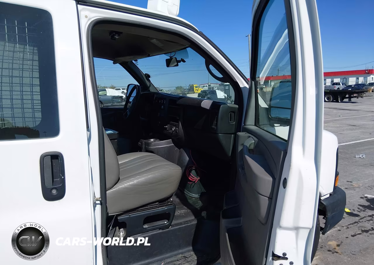 2013 Chevrolet Express 1500 Work Van VIN:1GCSHAF4XD1154491 - 5