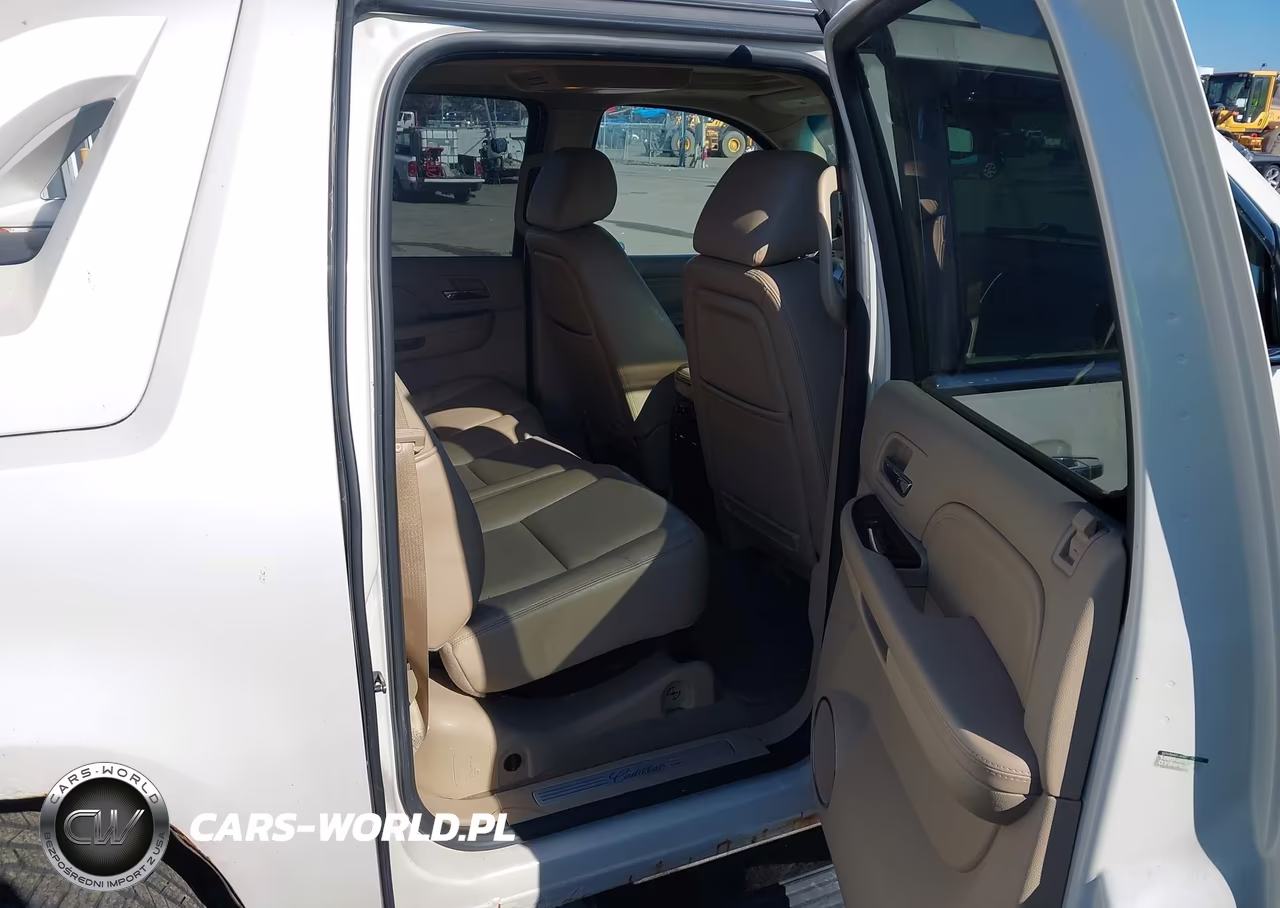 2010 Cadillac Escalade Ext Premium VIN:3GYVKNEF3AG145616 - 8