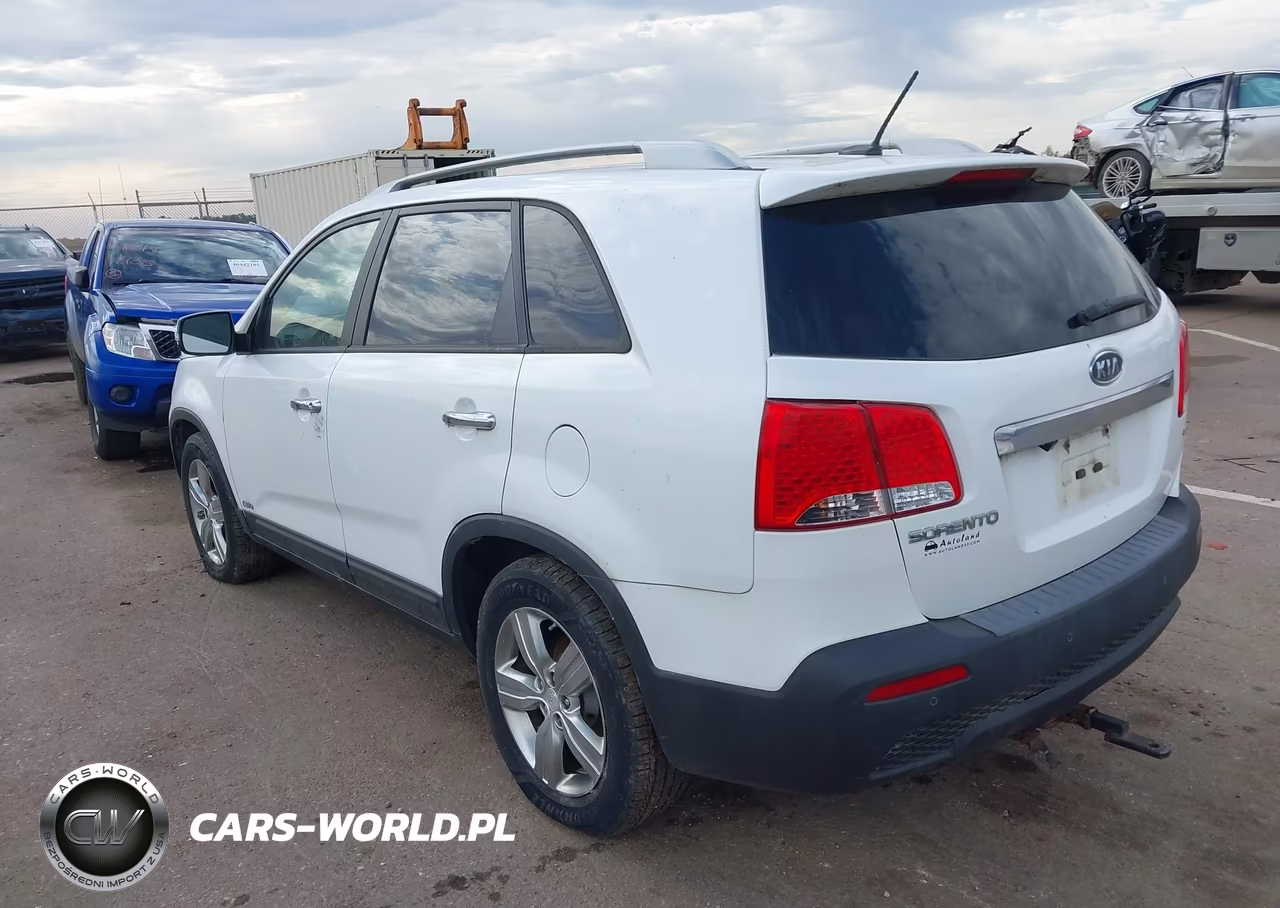 2013 Kia Sorento Ex VIN:5XYKUDA66DG386978 - 3