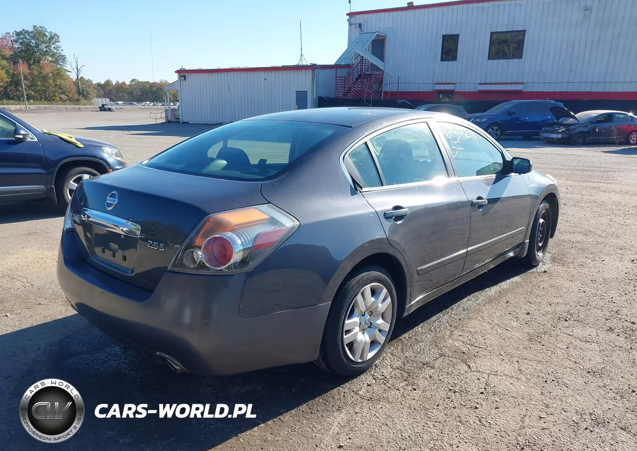 2012 Nissan Altima 2.5 S VIN:1N4AL2AP4CN508682 - 4