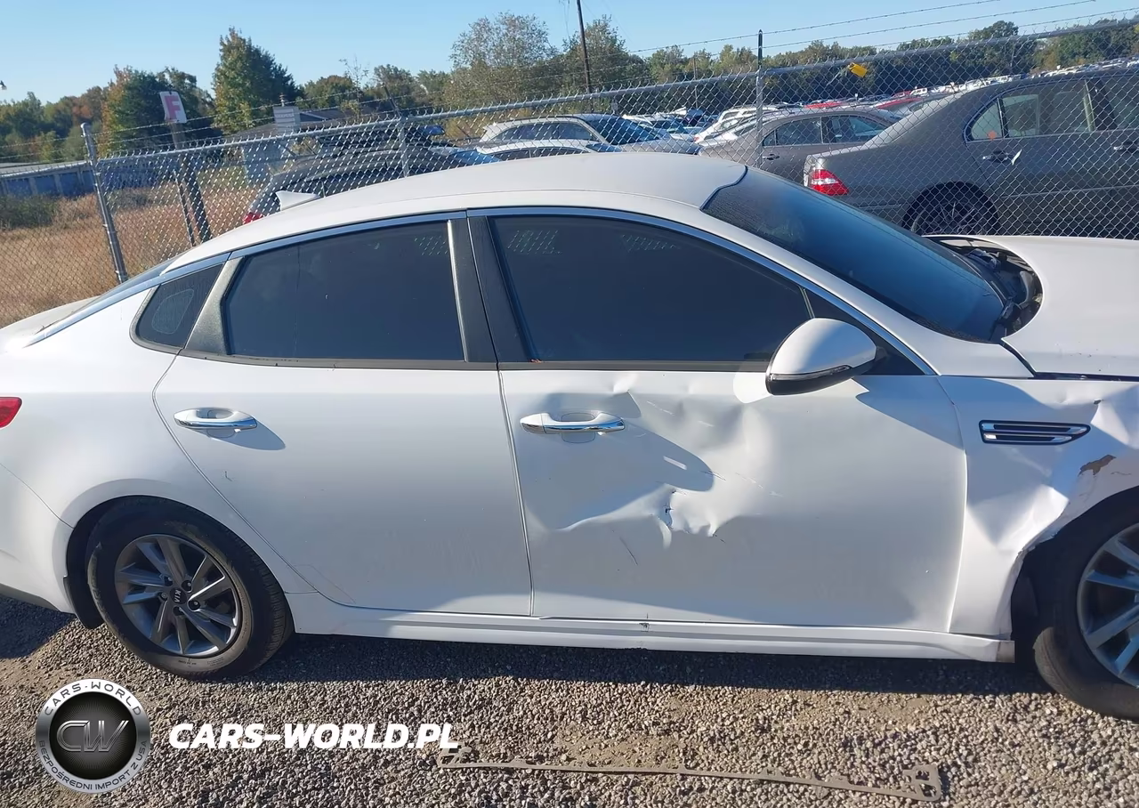 2019 Kia Optima Lx VIN:5XXGT4L39KG328859 - 13