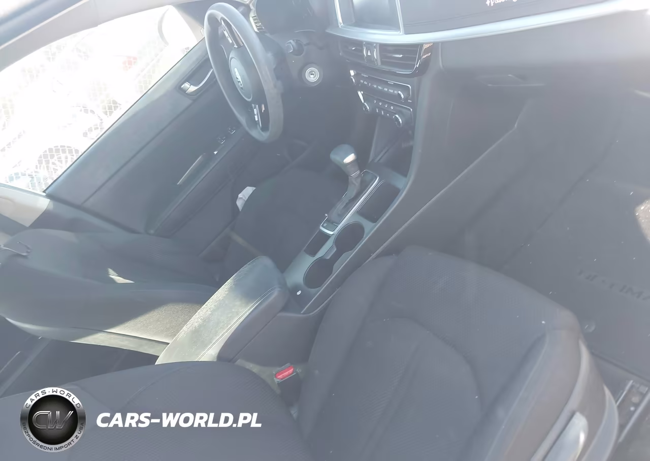 2019 Kia Optima Lx VIN:5XXGT4L39KG328859 - 5