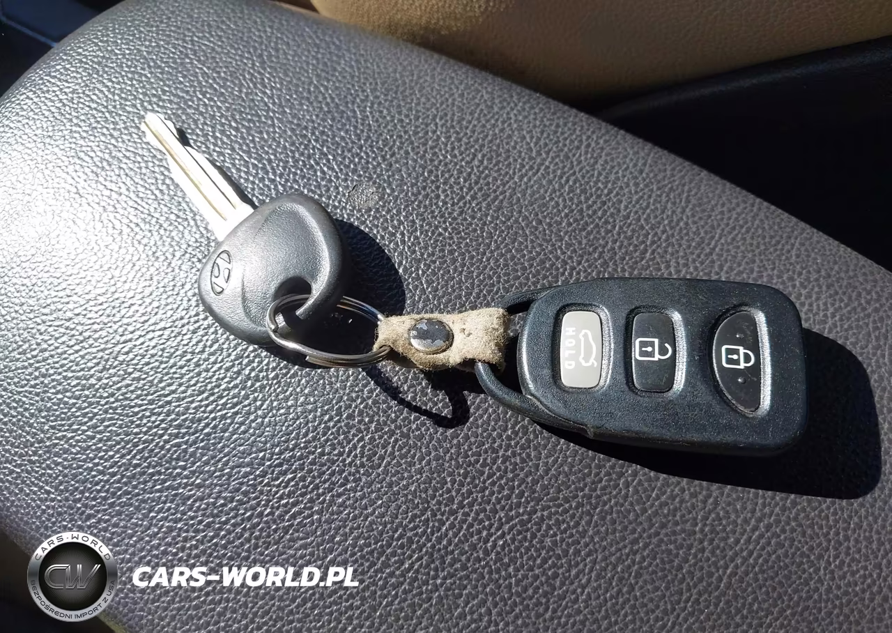 2012 Hyundai Elantra Limited VIN:5NPDH4AE6CH123496 - 11