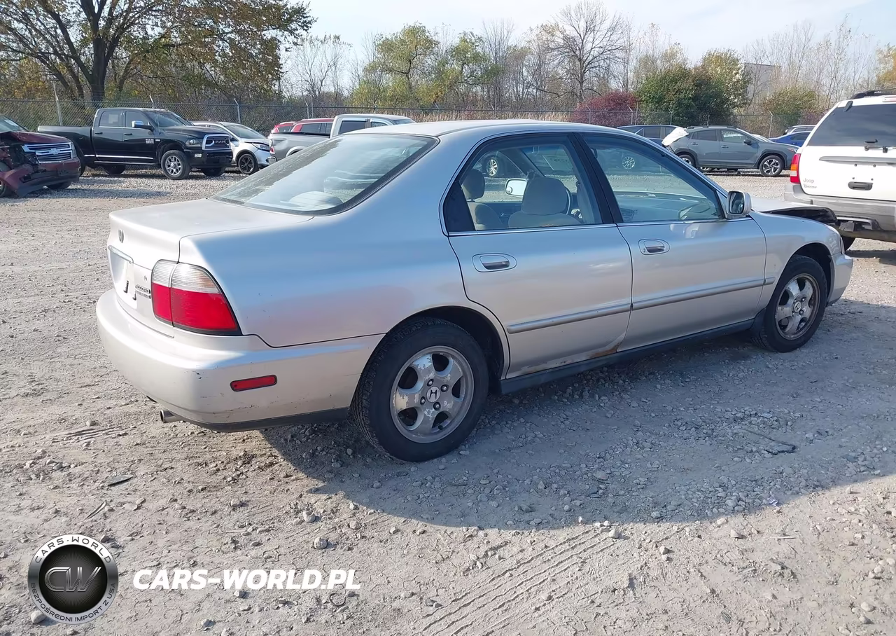 1997 Honda Accord Se VIN:1HGCD5607VA236850 - 4