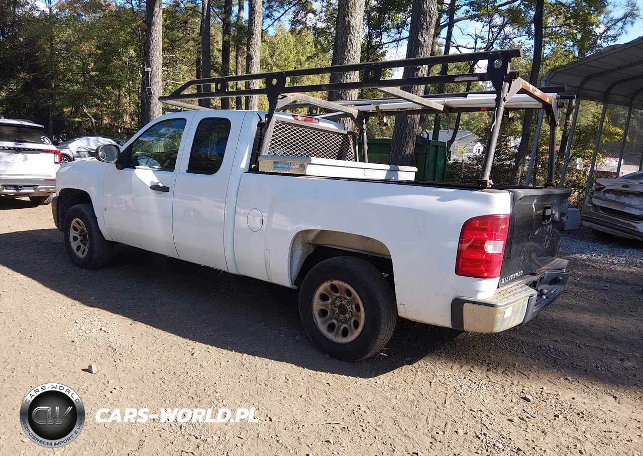 2008 Chevrolet Silverado 1500 Work Truck VIN:2GCEC19C381269870 - 3
