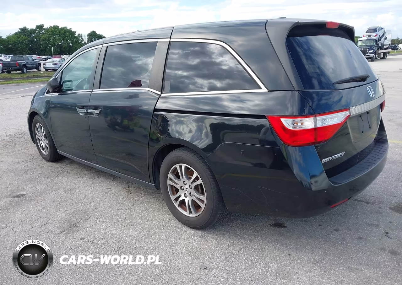 2011 Honda Odyssey Ex-L VIN:5FNRL5H64BB102331 - 3