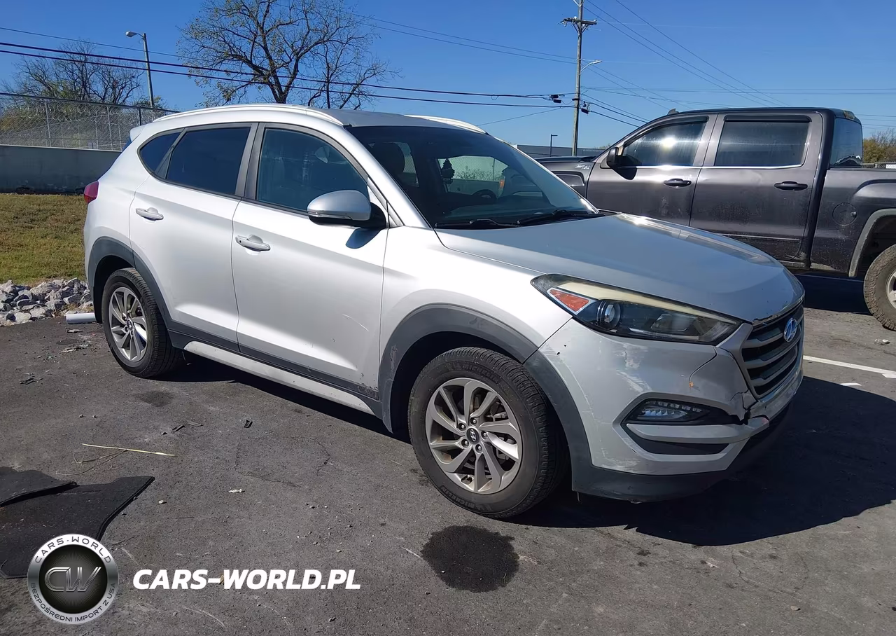 2017 Hyundai Tucson Se Plus VIN:KM8J33A44HU516375 - 1
