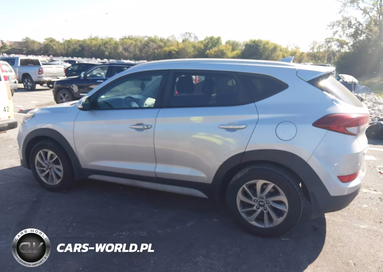 2017 Hyundai Tucson Se Plus VIN:KM8J33A44HU516375 - 14