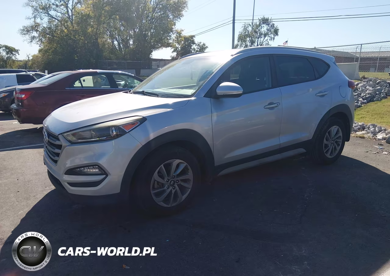 2017 Hyundai Tucson Se Plus VIN:KM8J33A44HU516375 - 2