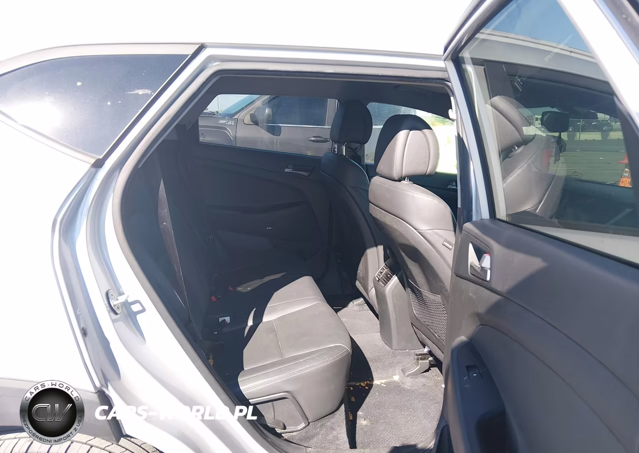 2017 Hyundai Tucson Se Plus VIN:KM8J33A44HU516375 - 8