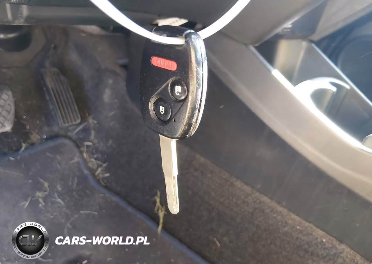 2012 Honda Fit Sport VIN:JHMGE8G53CC034550 - 11