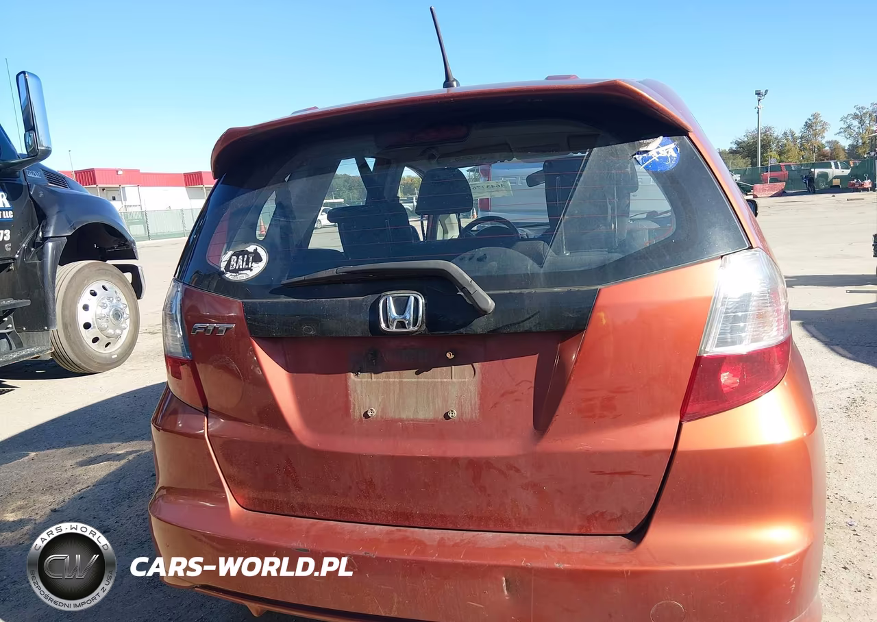 2012 Honda Fit Sport VIN:JHMGE8G53CC034550 - 16