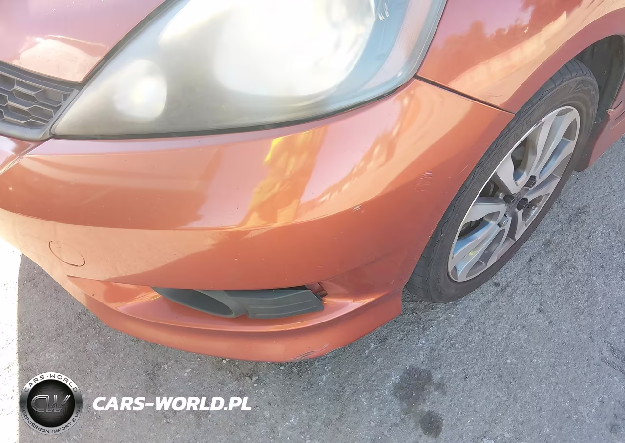 2012 Honda Fit Sport VIN:JHMGE8G53CC034550 - 18