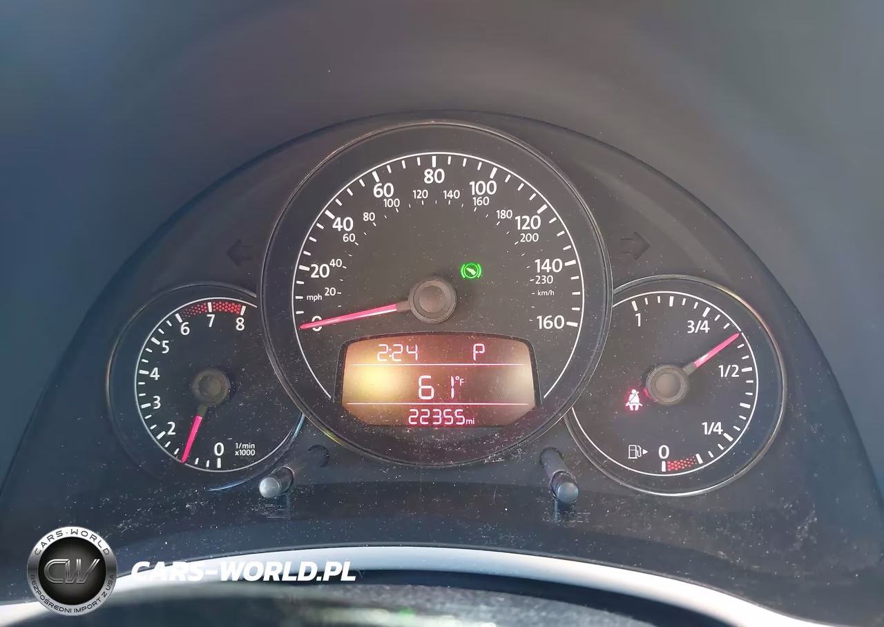 2012 Volkswagen Beetle 2.0T Turbo Launch Edition VIN:3VWVA7AT3CM606413 - 7