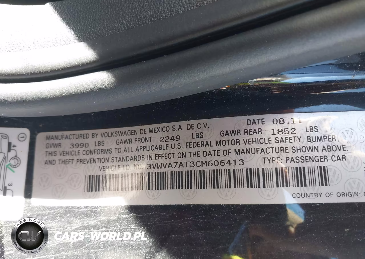 2012 Volkswagen Beetle 2.0T Turbo Launch Edition VIN:3VWVA7AT3CM606413 - 9