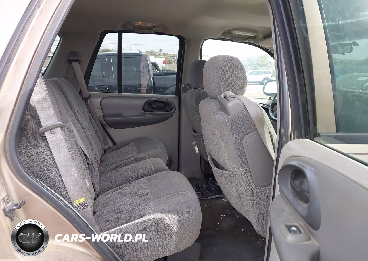 2002 Chevrolet Trailblazer Ls VIN:1GNDT13S822451302 - 8