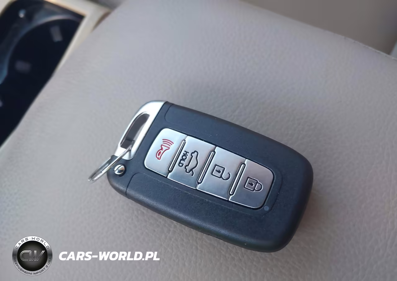 2012 Hyundai Genesis 3.8 VIN:KMHGC4DD6CU187277 - 11