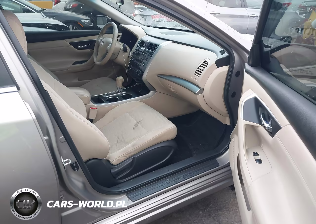 2015 Nissan Altima 2.5 S VIN:1N4AL3AP7FC258277 - 5