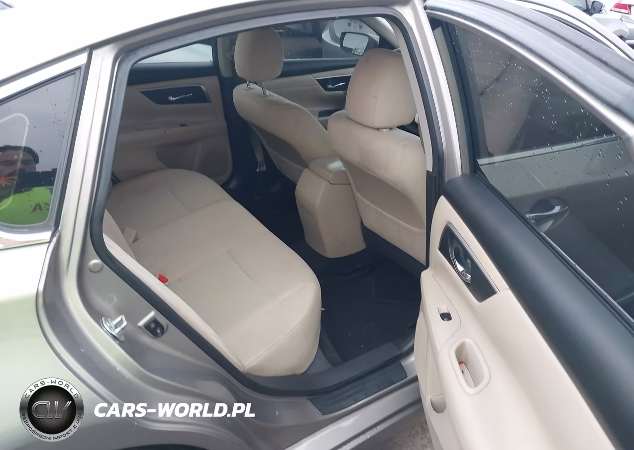 2015 Nissan Altima 2.5 S VIN:1N4AL3AP7FC258277 - 8