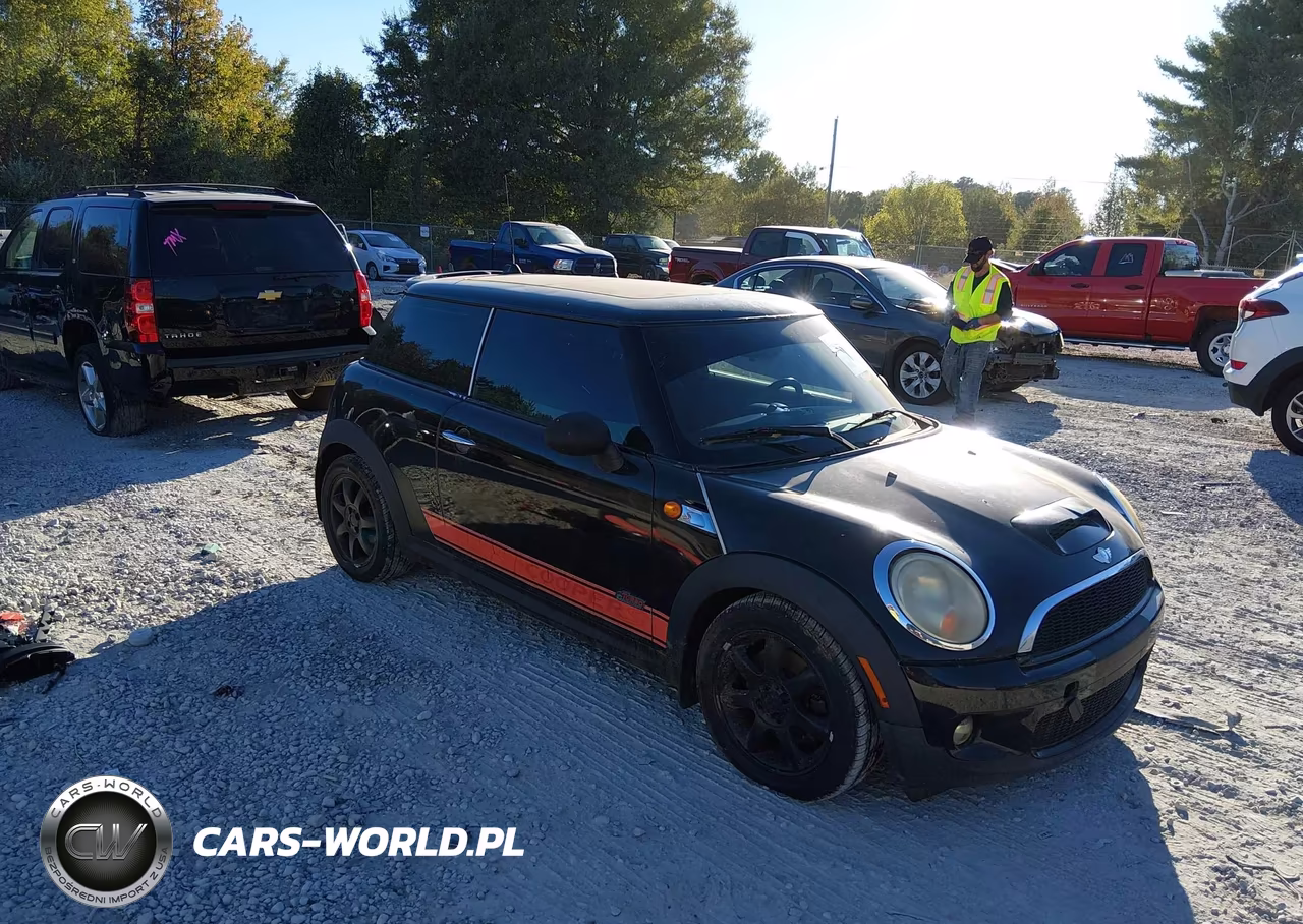 2009 Mini Cooper S VIN:WMWMF73549TT97284 - 1
