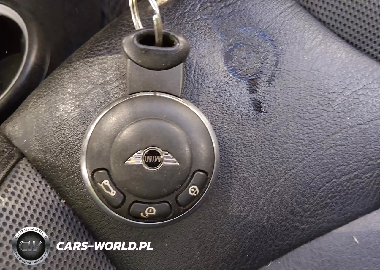 2009 Mini Cooper S VIN:WMWMF73549TT97284 - 11