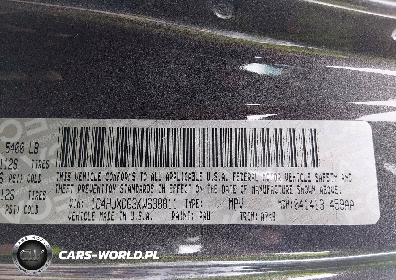2019 Jeep Wrangler Unlimited Sport S 4X4 VIN:1C4HJXDG3KW638811 - 9