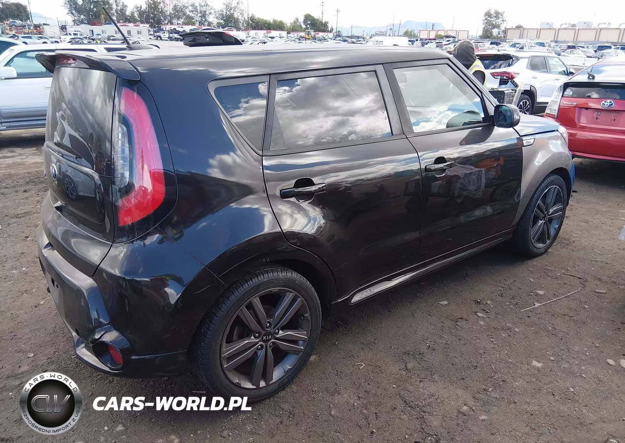 2016 Kia Soul + VIN:KNDJP3A56G7352044 - 4