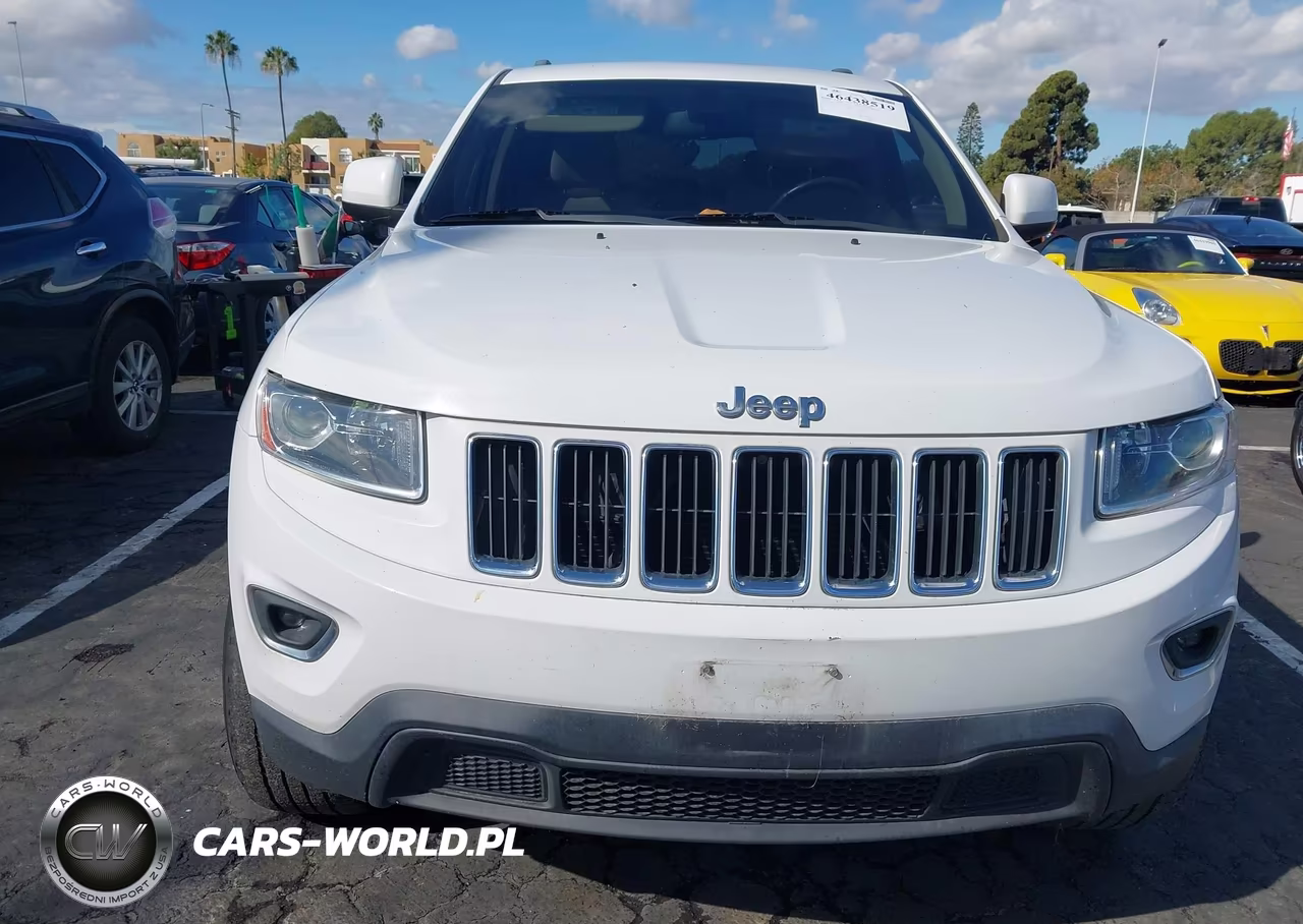 2014 Jeep Grand Cherokee Laredo VIN:1C4RJFAG3EC210732 - 12