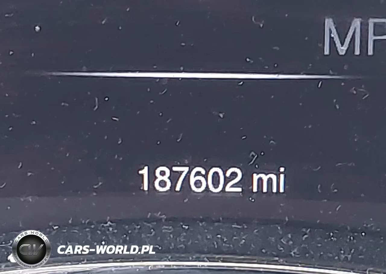 2014 Jeep Grand Cherokee Laredo VIN:1C4RJFAG3EC210732 - 15