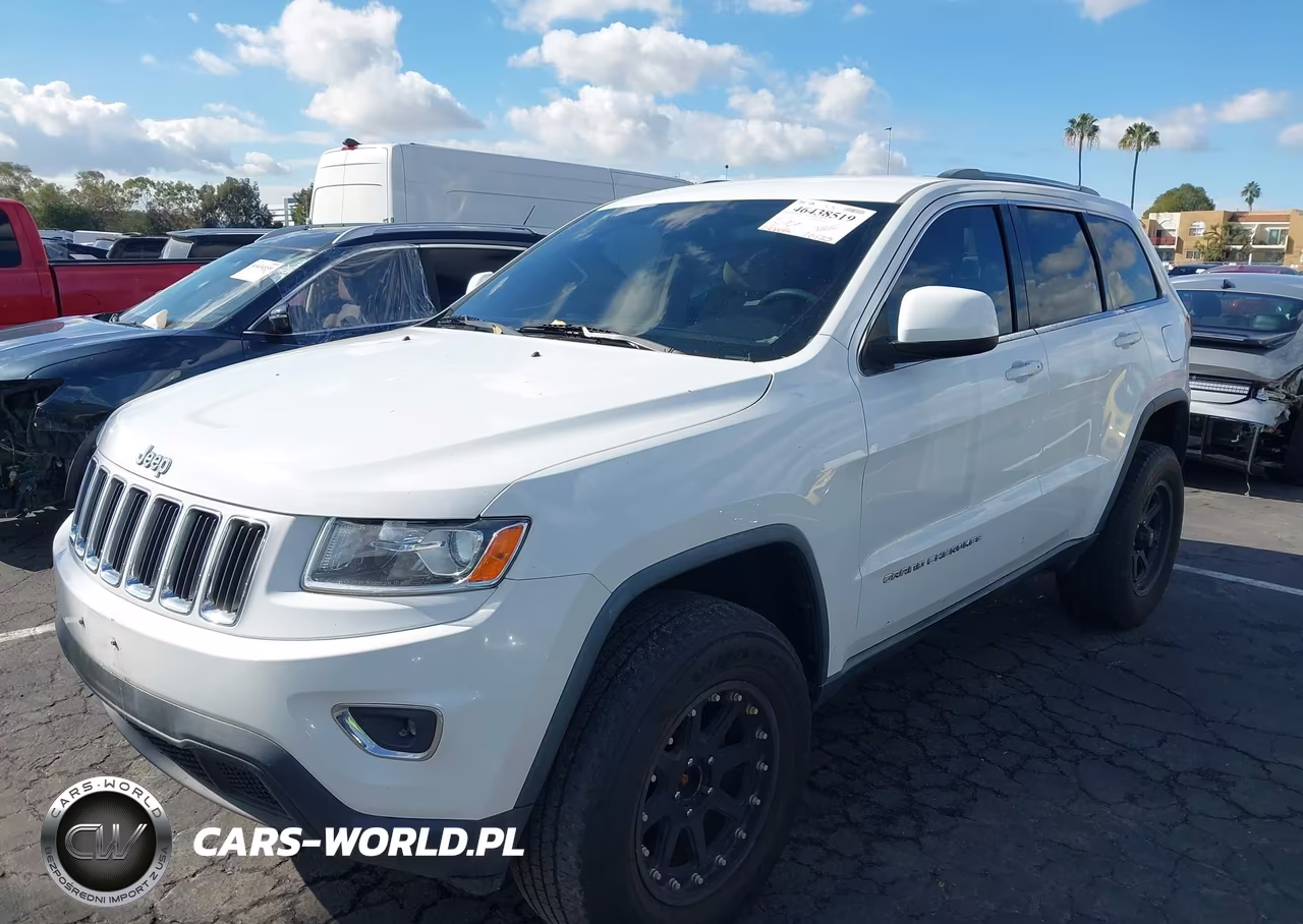 2014 Jeep Grand Cherokee Laredo VIN:1C4RJFAG3EC210732 - 6
