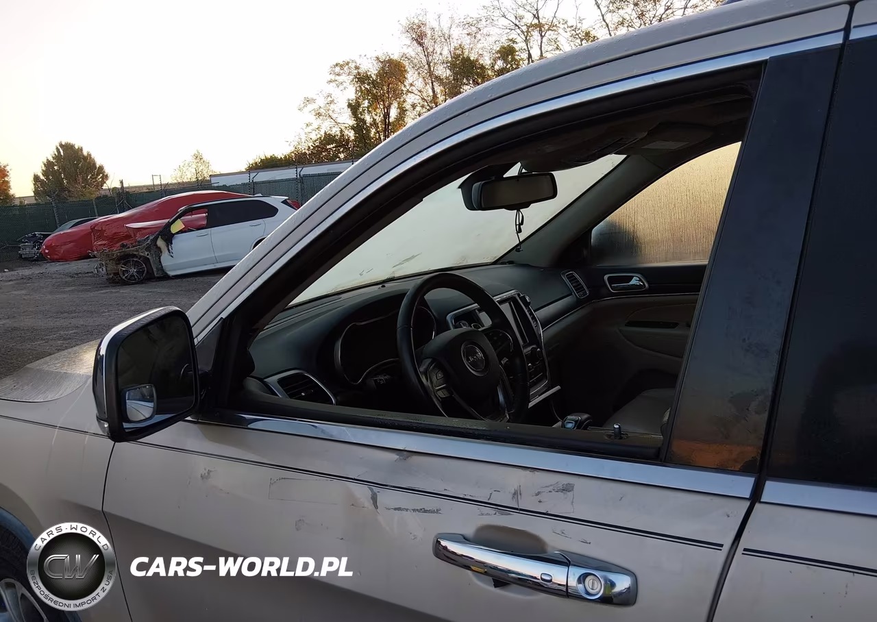 2015 Jeep Grand Cherokee Limited VIN:1C4RJFBG1FC661271 - 17
