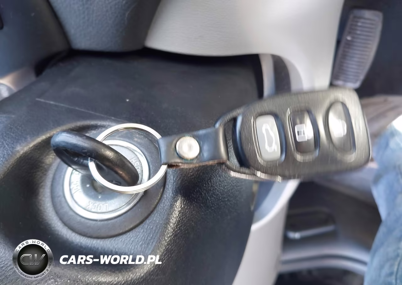 2008 Hyundai Elantra Gls-Se VIN:KMHDU46D58U417928 - 11