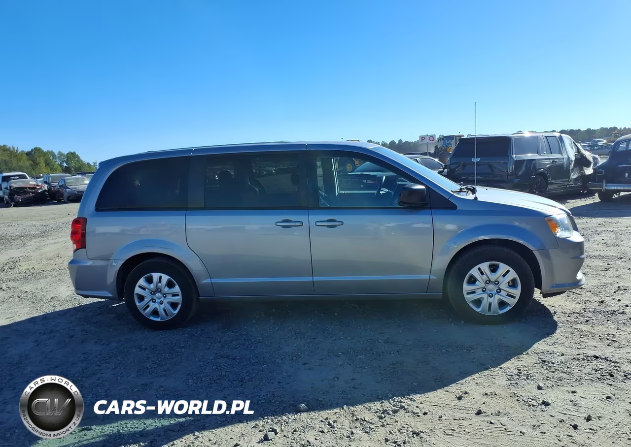 2018 Dodge Grand Caravan Se VIN:2C4RDGBG2JR318630 - 14