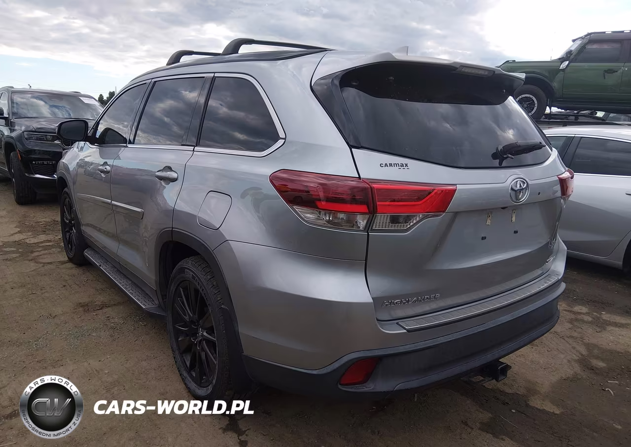 2019 Toyota Highlander Se VIN:5TDJZRFH7KS956085 - 3