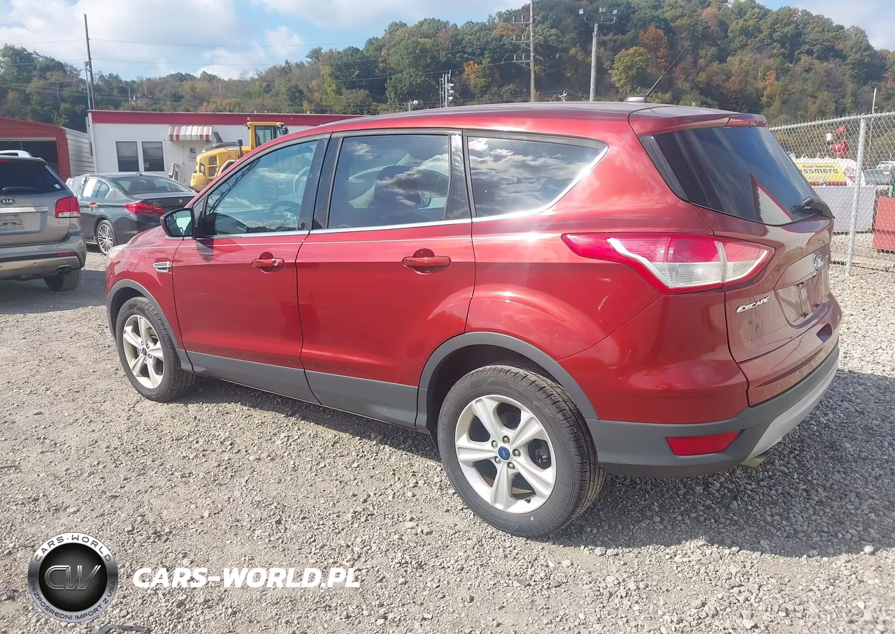 2015 Ford Escape Se VIN:1FMCU9GX9FUB02368 - 3
