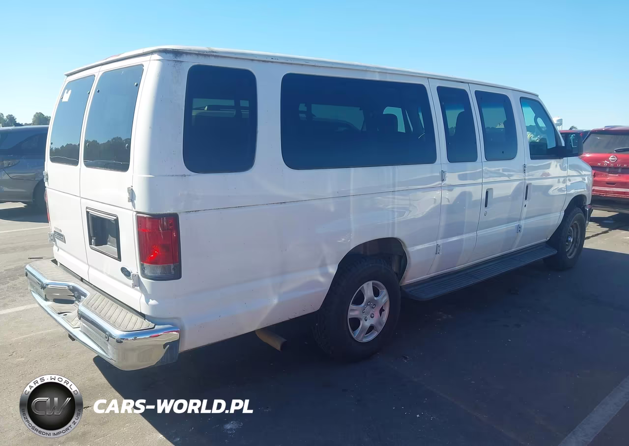 2011 Ford E-350 Super Duty Xlt VIN:1FBSS3BL8BDA94401 - 4