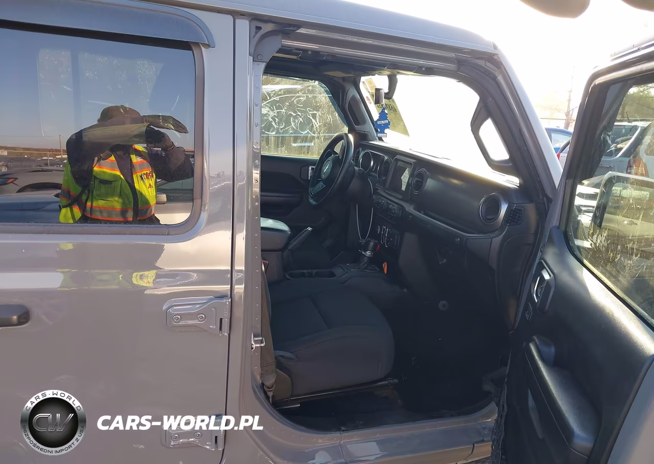 2021 Jeep Wrangler Unlimited Willys 4X4 VIN:1C4HJXDN6MW856260 - 5