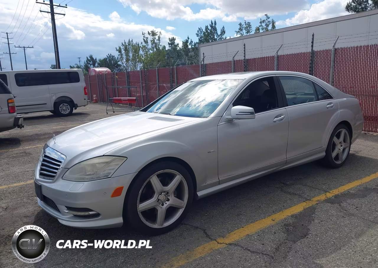 2012 Mercedes-Benz S 550 VIN:WDDNG7DB9CA439238 - 2