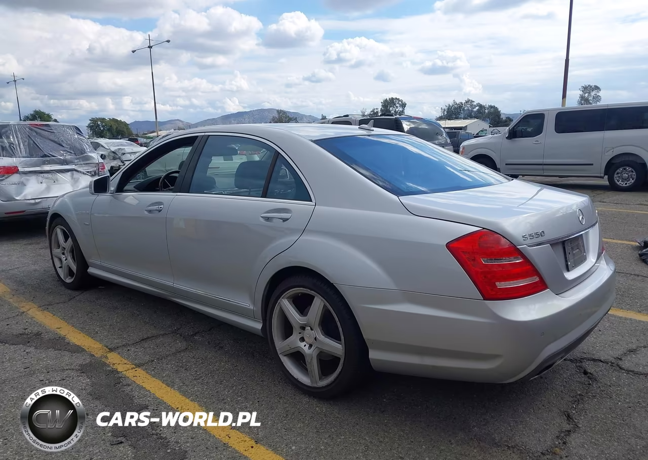2012 Mercedes-Benz S 550 VIN:WDDNG7DB9CA439238 - 3