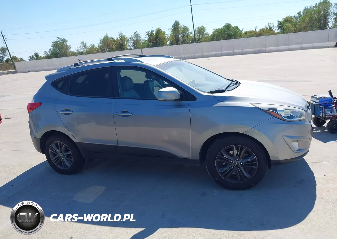 2015 Hyundai Tucson Se VIN:KM8JU3AG9FU108653 - 13