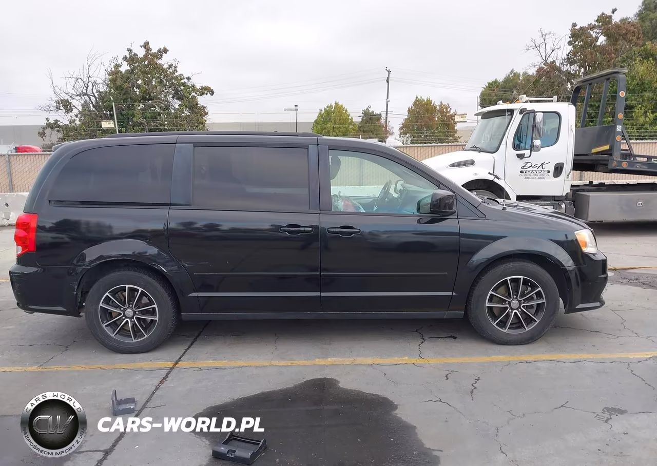 2017 Dodge Grand Caravan Gt VIN:2C4RDGEG7HR740737 - 13