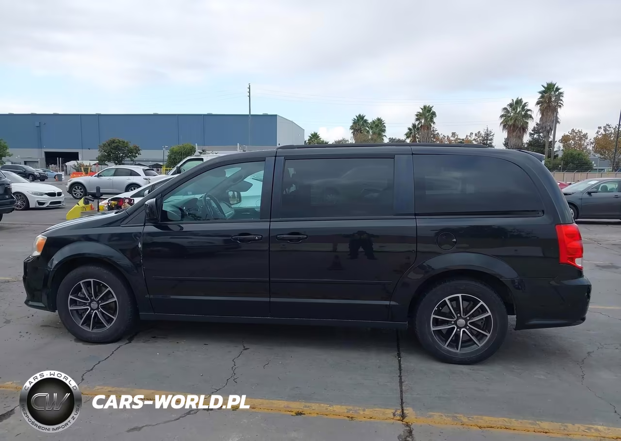 2017 Dodge Grand Caravan Gt VIN:2C4RDGEG7HR740737 - 14