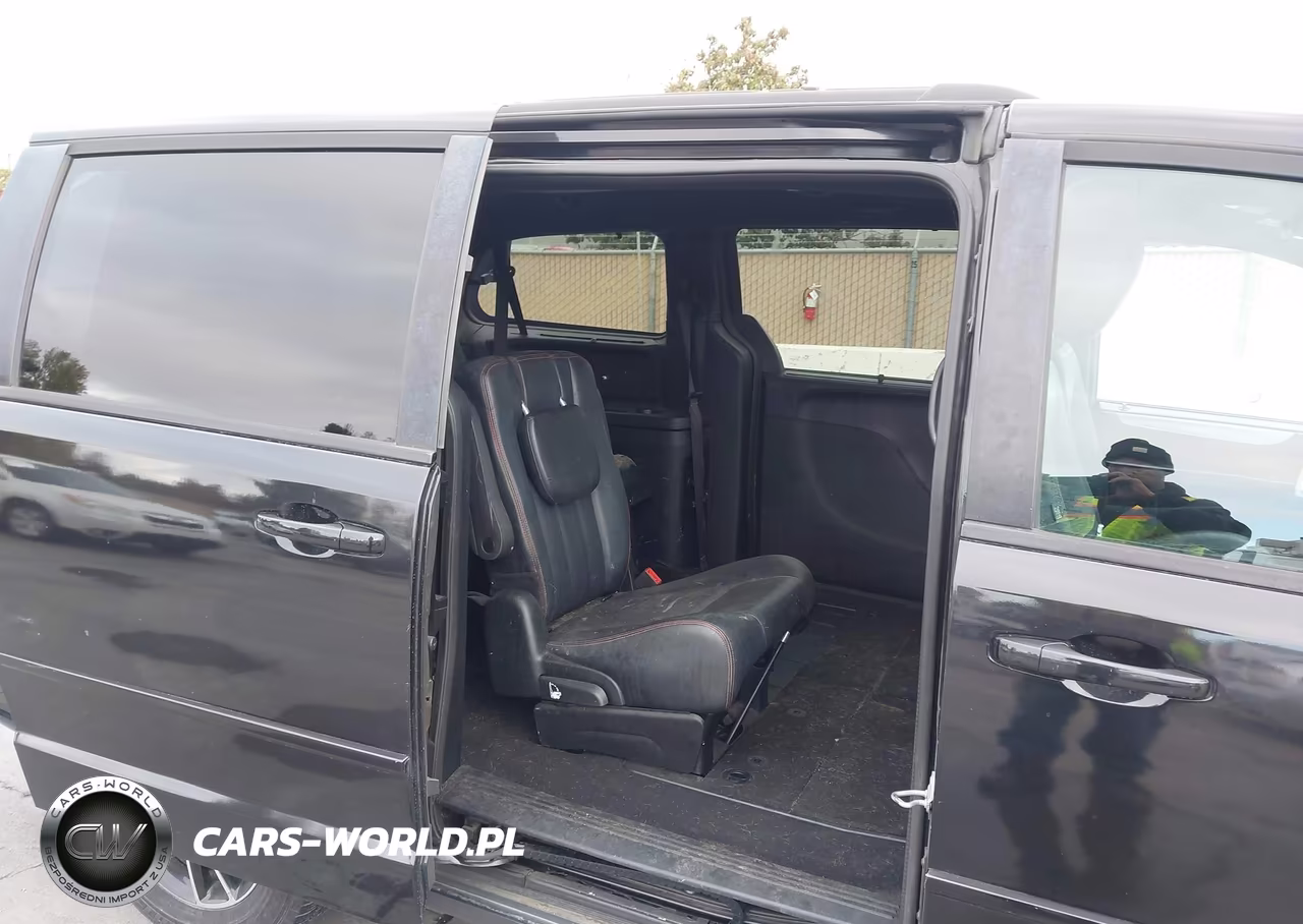 2017 Dodge Grand Caravan Gt VIN:2C4RDGEG7HR740737 - 8