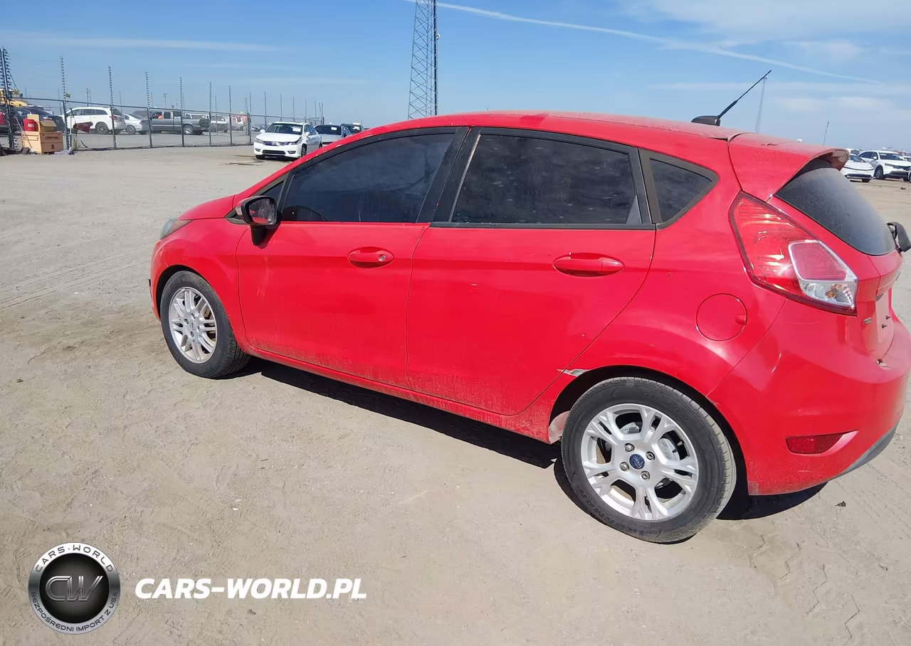 2015 Ford Fiesta Se VIN:3FADP4EJ7FM107855 - 3